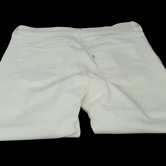Levis 311 Women's White Capri Jeans - Picture 3 of 5